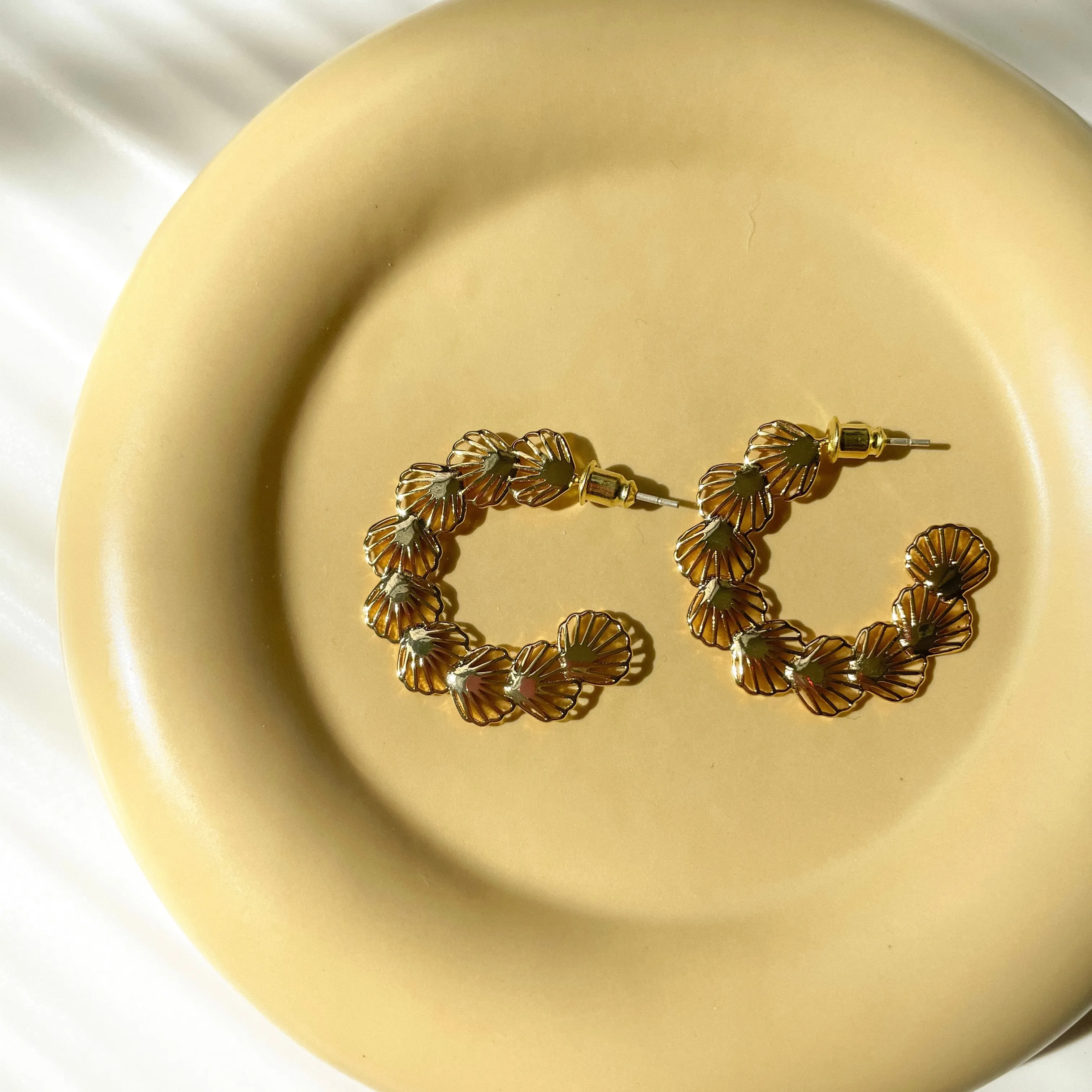 Shell Hoop Earrings
