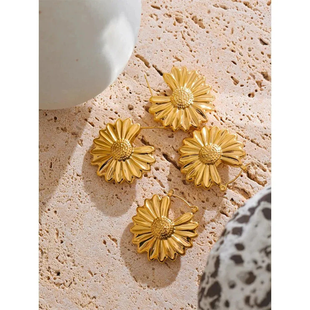 Sunlit Daisy Hoop Earrings