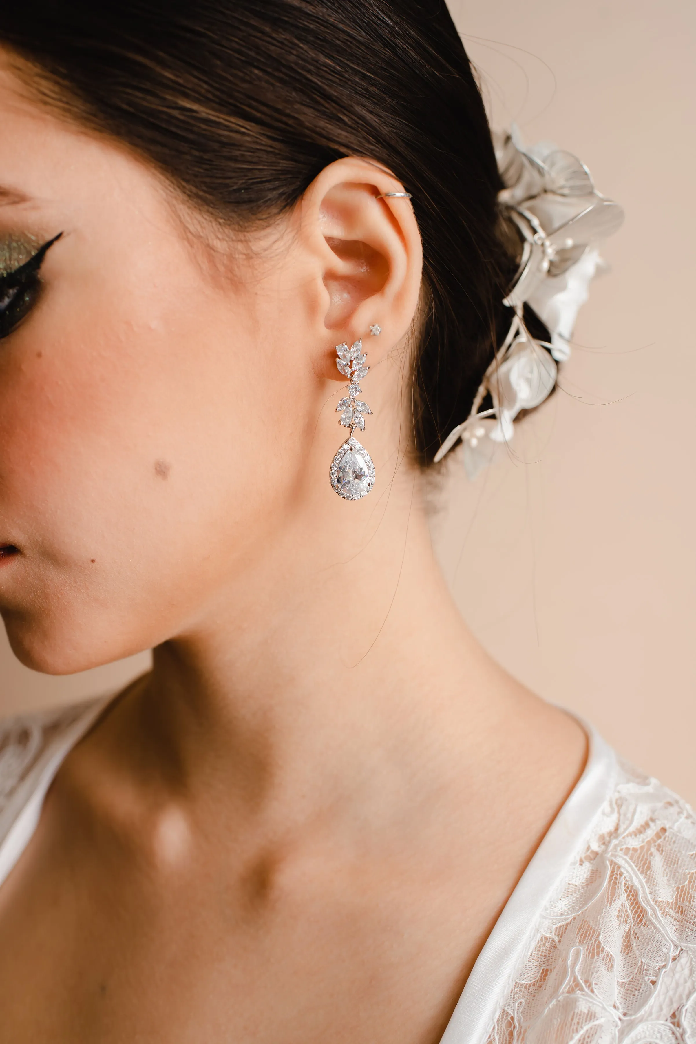 Symphony drop earrings