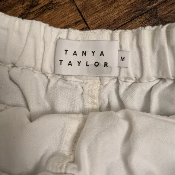 Tanya Taylor Tate White Cargo Shorts Size M