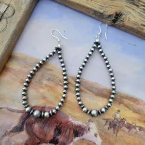 The Middleton Pearl Hoops