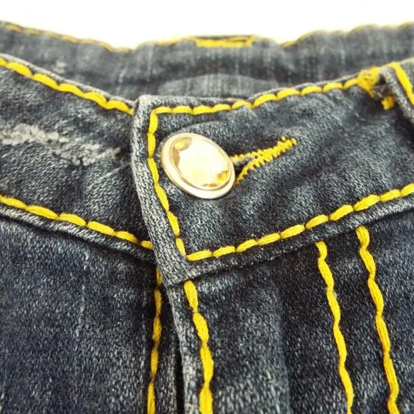 True Religion Denim Jean Cut-off Raw Hem Medium Wash Shorts w/Rhinestone Size 29