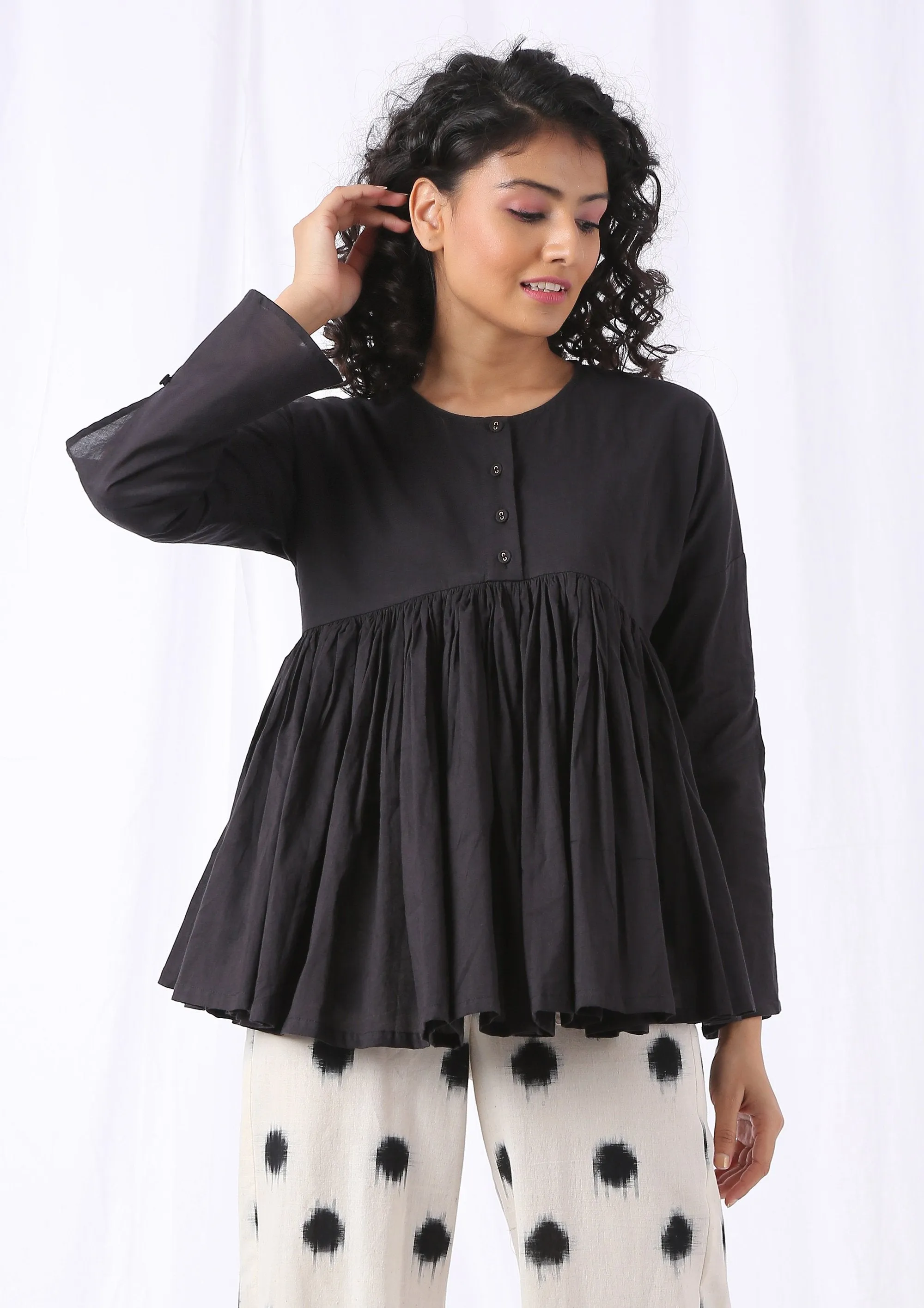 UMBRELLA TOP-BLACK