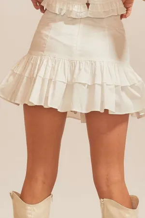 White Back Zipper Tiered Ruffle Solid Mini Skirt