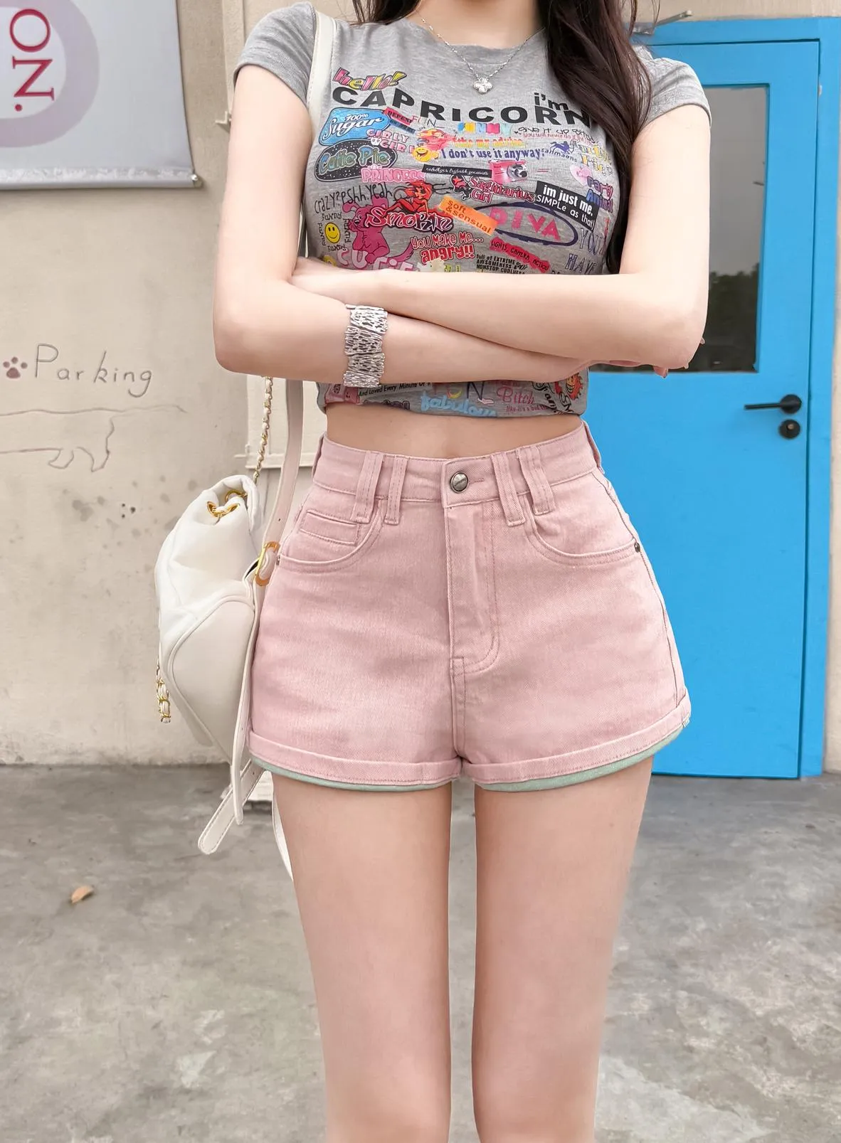 Women's Abrasion-Resistant Denim Shorts for Everyday Wear