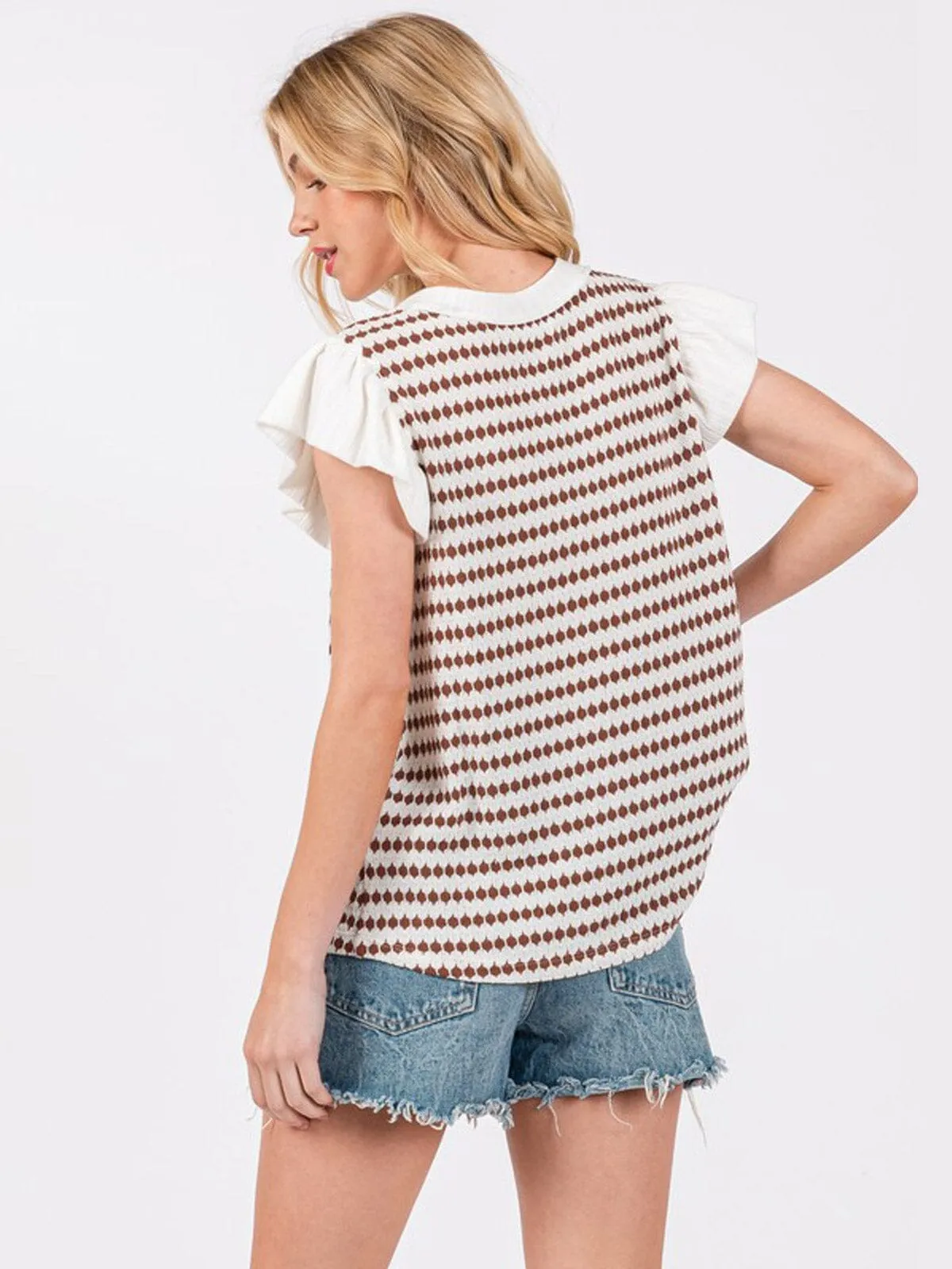 WOMEN'S SHORT RUFFLE SLEEVE COLORBLOCK KNIT BLOUSE