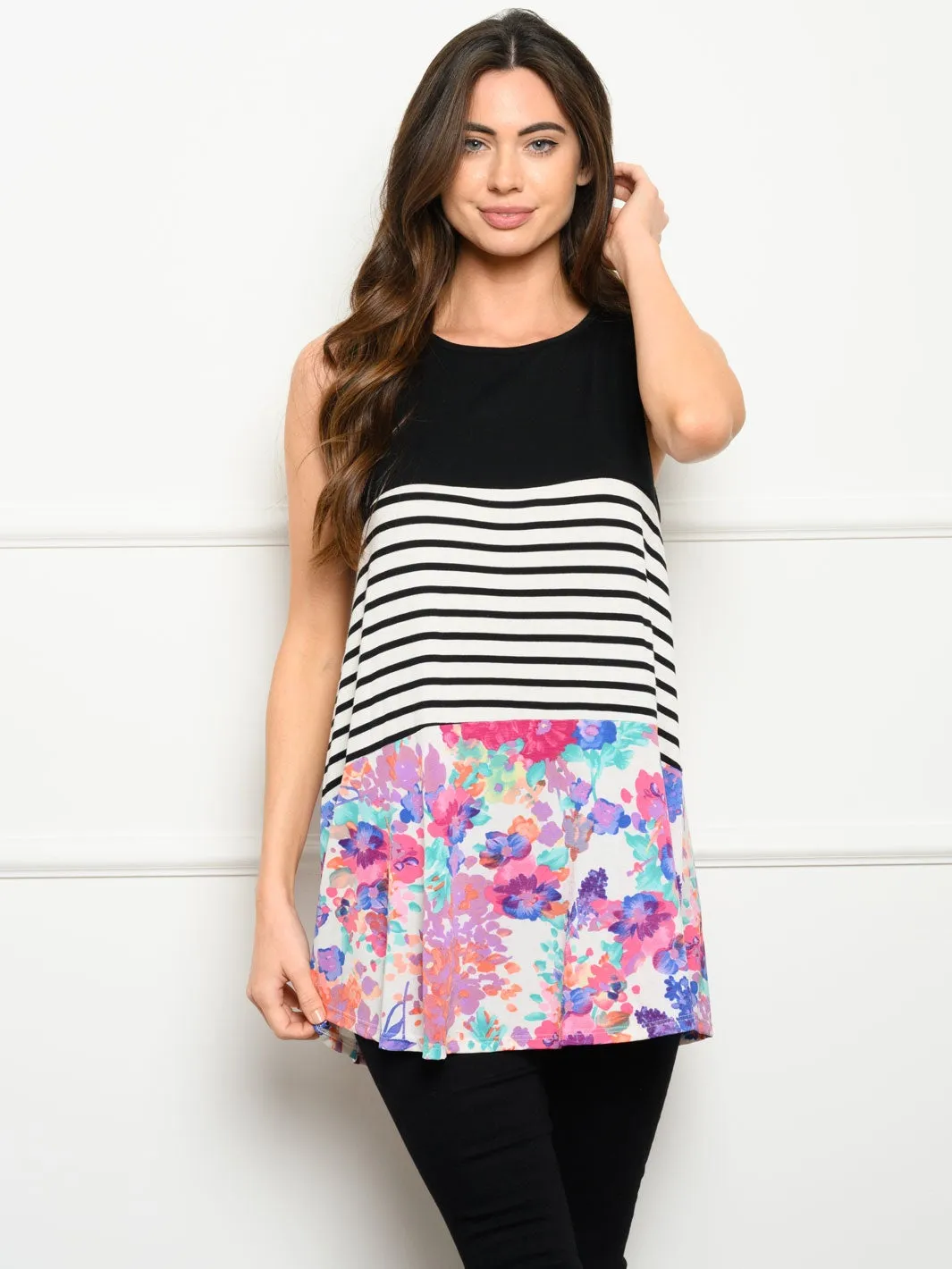WOMEN'S SLEEVELESS MULTI PRINT TANK TOP