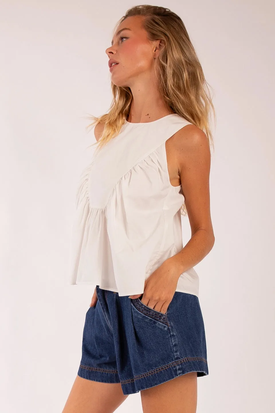 Yui Sleeveless Ruffle Detail Top